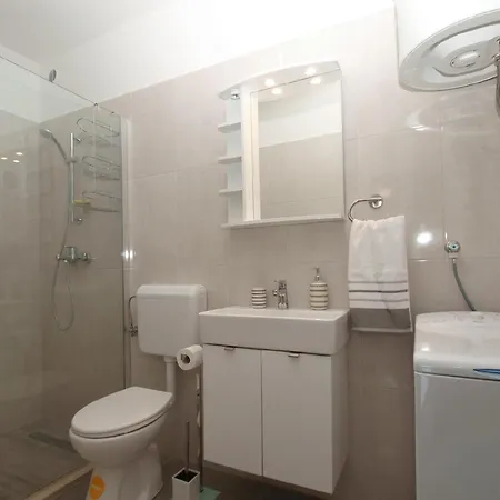 Apartment Fuer 2 Personen Ca 30 Qm In Pula, Istrien Istrische Riviera Pula